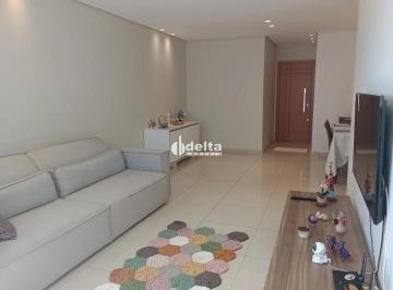 Apartamento · 101m² · 3 Quartos · 2 Vagas · Apartamento com 3 quartos sendo 1 suíte disponível para venda no bairro Santa Mônica em Uberlândia-M