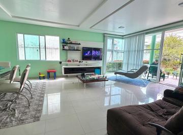 ddccdd867510a81b32dacd00cd489b81b7598cbd · Casa de Alto Padrão à Venda no Condomínio Jardim América