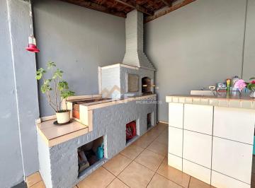 Casa · 197m² · 3 Quartos · 2 Vagas · Casa térrea com Churrasqueira, no bairro Parque dos Lagos- Ribeirão Preto- SP