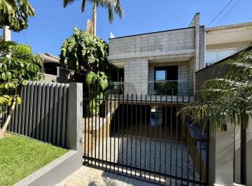 Casa · 170m² · 5 Quartos · 4 Vagas · Casa Nova Estilo Industrial com 5 Quartos e Terraço no Monte Líbano