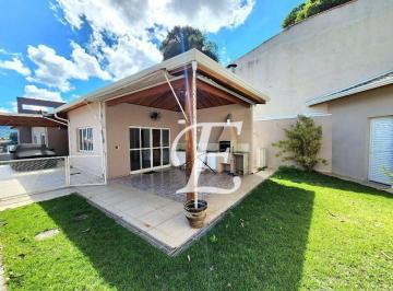 9b6772e687bbf5545cabdfce204f6fb650cbca47 · Casa com 3 dormitórios à venda, 200 m² por R$ 1.380.000,00 - Serra da Cantareira - Mairiporã/SP