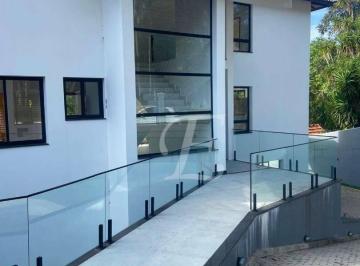4a56720aece969e42e642ddff7d85b09c35825f0 · Casa com 3 dormitórios para alugar, 300 m² por R$ 16.000,00/ano - Serra Cantareira  - Mairiporã/SP