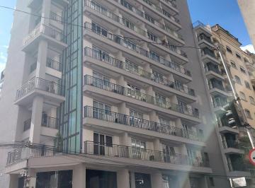 Casa · 24m² · 1 Quarto · Imoveis - na República