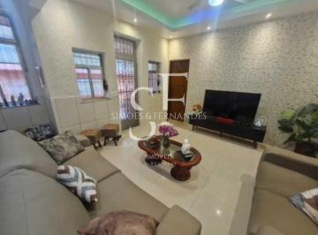Casa · 70m² · 2 Quartos · Grajaú - Rua Araxá - Apartamento tipo casa térreo, 2 quartos, churrasqueira e 1