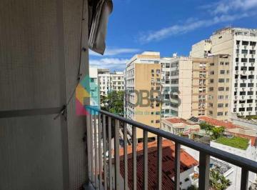 Apartamento · 72m² · 2 Quartos · 2 Vagas · Apartamento de 2 quartos com varanda e 2 vagas de garagem para alugar em Ipanema