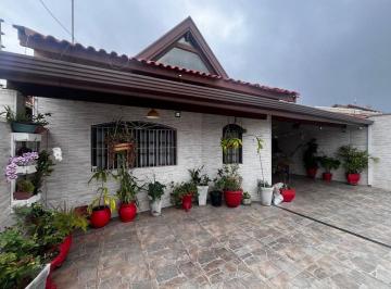img0 · Casa à Venda em Jardim Imperador, Peruíbe - SP