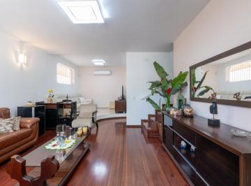 ee870f02-e8fa-4114-9001-ac1d190fecfb · Casa para venda em Campo Belo com 3 quartos, sendo 1 suíte, 152m²