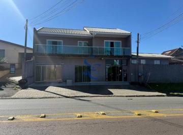 Casa · 217m² · 3 Quartos · 4 Vagas · Sobrado no Pinheirinho
