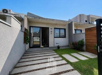 Casa · 107m² · 2 Quartos · 1 Vaga · Casa financiável na quadra do mar