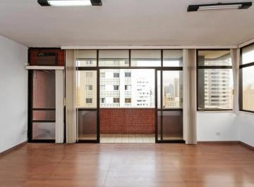 Foto 1 · 
                    Sala Comercial no Champagnat Offices — 12º Andar - no Bigorrilho
              