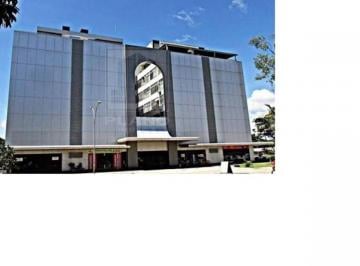 Comercial , Cruzeiro · Alugo excente Sala de cobertura no Centro Comercial do Cruzeiro Velho