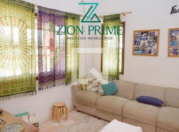 Casa · 328m² · 3 Quartos · 8 Vagas · Casa à Venda - Centro, 3 Quartos, 328 m2