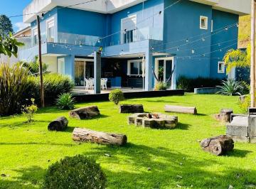 Casa de 5 quartos, Santana de Parnaíba · Casa para Venda ou Locação Condomínio Valville II