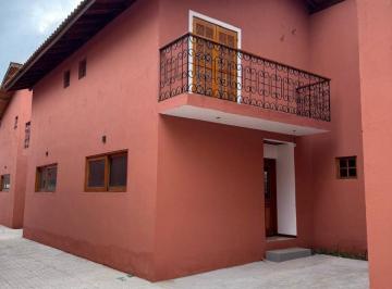 Casa de 2 quartos, São Sebastião · Casa à Venda em Boiçucanga com 2 Suítes