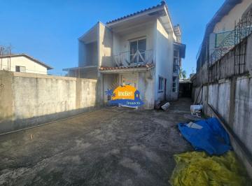 Foto 03 · Casa à venda em Bertioga-SP, Indaiá, 3 quartos, 1 suíte, 3 banheiros, 4 vagas, 122,80m².