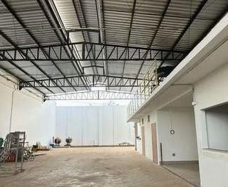 Comercial · 435m² · Galpão à venda, 435 m² por R$ 800.000 - Novo Mundo - Uberlândia/MG