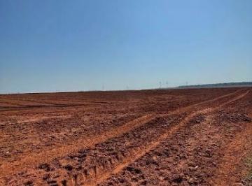 Rural · 3533m² · 4 Quartos · Vendo propriedade, dupla aptdão. ??Região de Presidente Kennedy a 12 km da cidade e 25 de Guaraí.