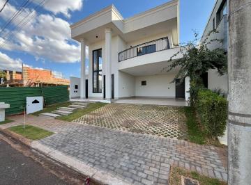 Casa · 293m² · 4 Quartos · 2 Vagas · Casa à venda, 293 m² por R$ 2.750.000,00 - Jardim Botânico - Uberlândia/MG