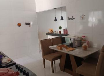 Casa · 85m² · 2 Quartos · 2 Vagas · Casa com 2 dormitórios à venda, 85 m² por R$ 370.000,00 - Jardim Brasília - Uberlândia/MG