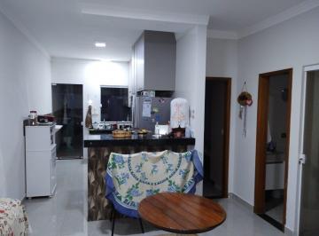 Casa · 75m² · 2 Quartos · 2 Vagas · Casa com 2 dormitórios à venda, 75 m² por R$ 380.000 - Novo Mundo - Uberlândia/MG