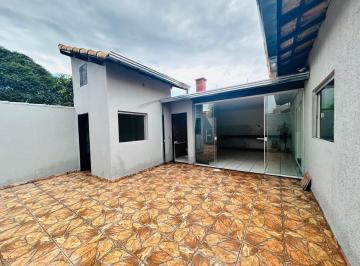 Casa · 154m² · 3 Quartos · 4 Vagas · Casa com 3 dormitórios à venda, 154 m² por R$ 500.000,00 - Santa Mônica - Uberlândia/MG