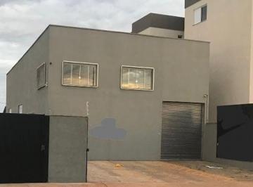 Comercial · 300m² · 3 Vagas · Galpão à venda, 300 m² por R$ 1.500.000,00 - Novo Mundo - Uberlândia/MG