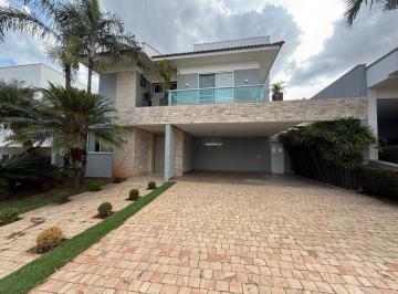 Casa · 358m² · 4 Quartos · 2 Vagas · Casa com 4 dormitórios à venda, 358 m² por R$ 4.300.000 - Morada da Colina - Uberlândia/MG