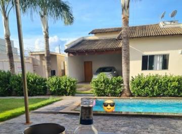 Casa · 113m² · 3 Quartos · 2 Vagas · Casa com 3 dormitórios à venda, 113 m² por R$ 550.000,00 - Alto Umuarama - Uberlândia/MG