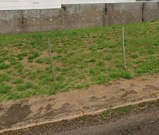 Terreno · 600m² · ??terreno -Jardim Karaiba 600 m² - 15x40