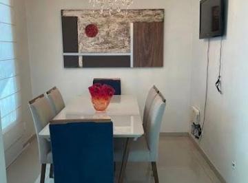 Casa · 154m² · 4 Quartos · 2 Vagas · Casa com 4 dormitórios à venda, 154 m² por R$ 550.000,00 - Taiaman - Uberlândia/MG