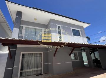 Casa de 4 quartos, Lauro de Freitas · Casa 4 Quartos com Piscina e Energia Solar à Venda no Miragem Residence – Buraquinho, Lauro de Freit