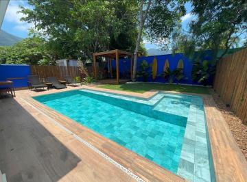 Casa de 3 quartos, Praia Grande · Casa com 320 mts², 3 quartos, piscina e churrasqueira em Praia Grande SP