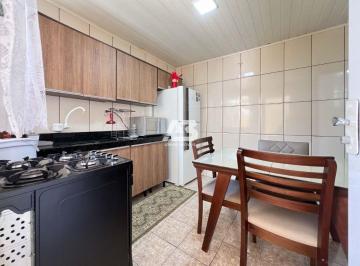 Casa de 1 quarto, Curitiba · Casa de 77 m² com 1 quarto para alugar em Pinheirinho