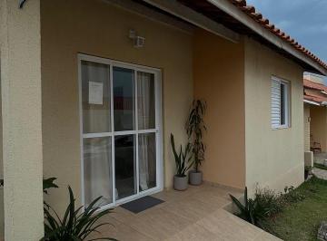 Casa · 130m² · 2 Quartos · 2 Vagas · Chalé com 2 dormitórios em Mairinque