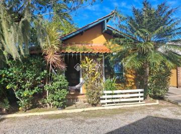 Casa · 54m² · 1 Quarto · 1 Vaga · Casa Estilo Chalé em Condomínio Fechado - Ponta das Canas