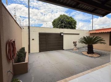 Casa · 130m² · 3 Quartos · 2 Vagas · Casa à Venda - Residencial Canadá