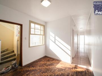 Apartamento · 66m² · 2 Quartos · Apartamento térreo com dois patios próximo ao Gasometro
