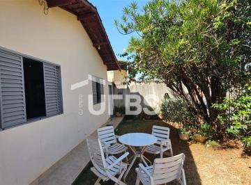 Casa · 125m² · 2 Quartos · 2 Vagas · Casa no Parque das Laranjeiras