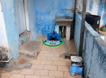 Casa · 70m² · 1 Quarto · Casa com 1 dormitório para alugar, 70 m² por R$ 633/mês - Jardim Silvia - Guarul