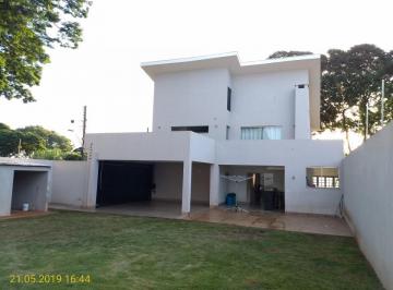 Casa · 514m² · 8 Quartos · 4 Vagas · SOBRADO COM 4 SUÍTES NA ZONA 08, MARINGÁ