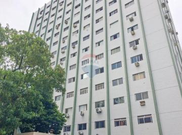 Apartamento · 82m² · 2 Quartos · 1 Vaga · Apartamento com 2 quartos reformado na Boa Vista