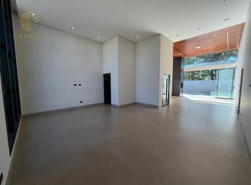Casa · 278m² · 3 Quartos · 3 Vagas · Casa de alto padrão à venda em Maringá, Jardim Michelangelo, com 3 suítes, 278 m², elevador e piscin