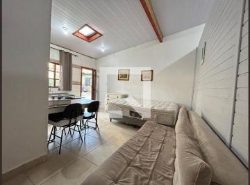 Casa · 32m² · 1 Quarto · 1 Vaga · Casa para Aluguel - Rio Tavares, 1 Quarto, 32 m² - Florianópolis