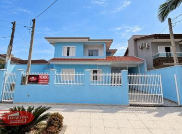 Casa · 160m² · 4 Quartos · 3 Vagas · Sobrado Aconchegante