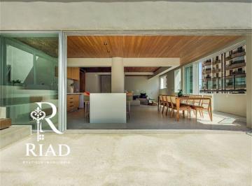 Apartamento · 378m² · 4 Quartos · 3 Vagas · Cobertura no Itaim Bibi | 378m², 4 Suítes e 3 Vagas na Rua André Fernandes