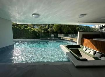 Apartamento · 35m² · 1 Quarto · 1 Vaga · Loft Encantador com Design Moderno a 150 metros da praia de Bombas