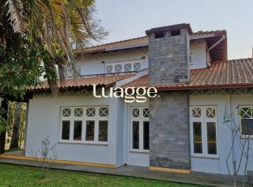 Casa · 390m² · 5 Quartos · 2 Vagas · Casa à venda - em Cavalhada