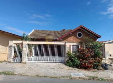 Casa · 252m² · 3 Quartos · 2 Vagas · Casa para venda em VILA GEORGINA de 251.91m² com 3 Quartos, 1 Suite e 2 Garagens