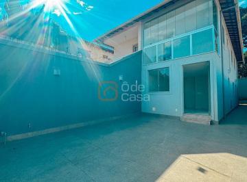 Casa · 120m² · 3 Quartos · 4 Vagas · Casa para venda em Trevo de 120.00m² com 3 Quartos, 1 Suite e 4 Garagens