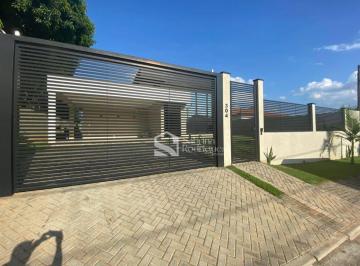 Casa · 350m² · 3 Quartos · 5 Vagas · Casa de Condomínio para venda em Condomínio Terras De Itaici de 350.00m² com 3 Quartos, 3 Suites e 5
